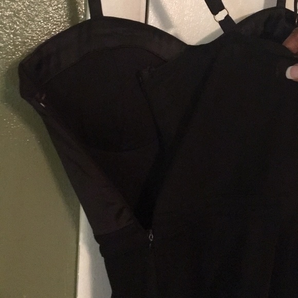 Black dress with beaded top - Picture 4 of 7